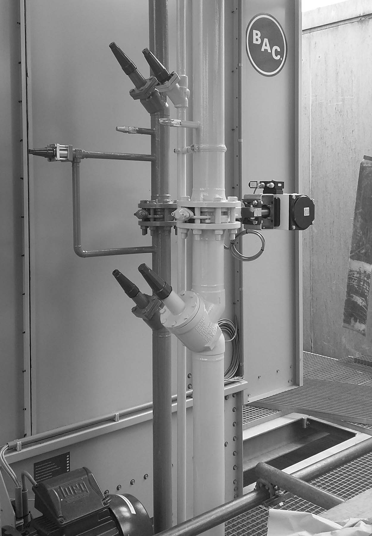 Vloeistofretour en persleiding watergekoelde condensor
